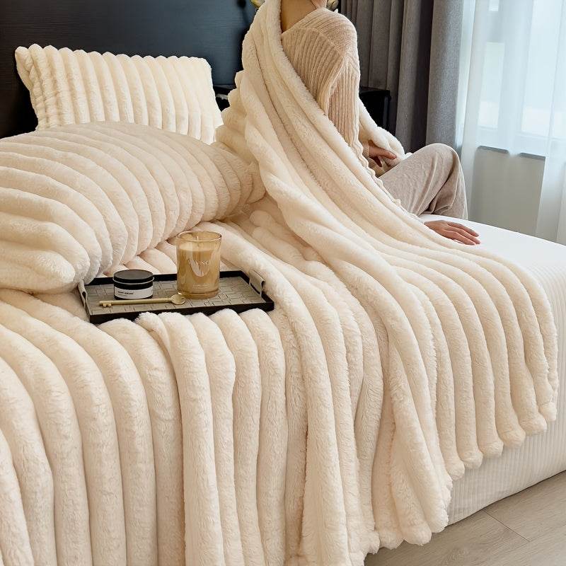 Luxe Faux Rabbit Fur Throw Blanket - Image 3