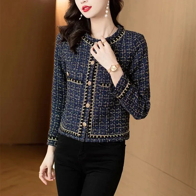 Tweed Chain-Trim Short Jacket - Image 7
